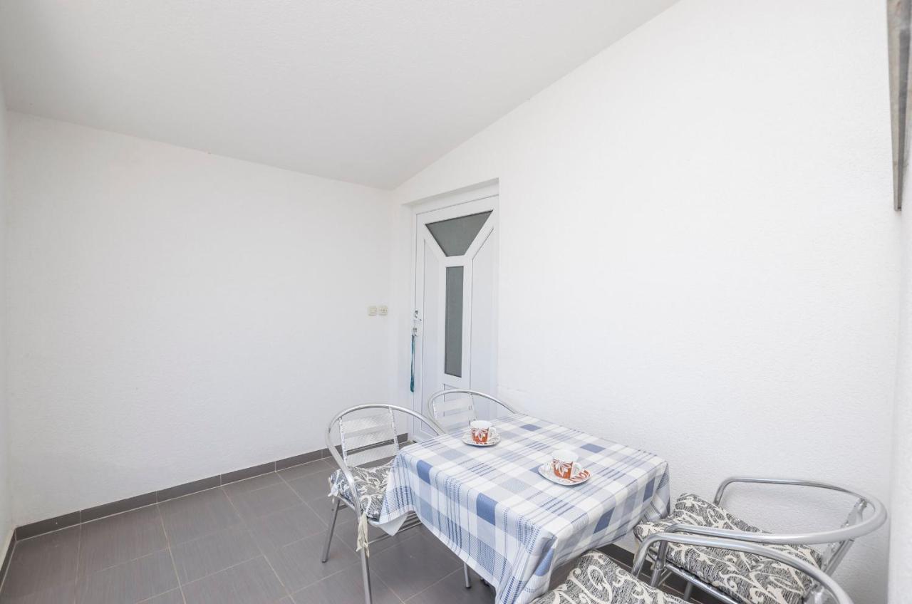 Apartments Ivan Vir Pokoj fotografie